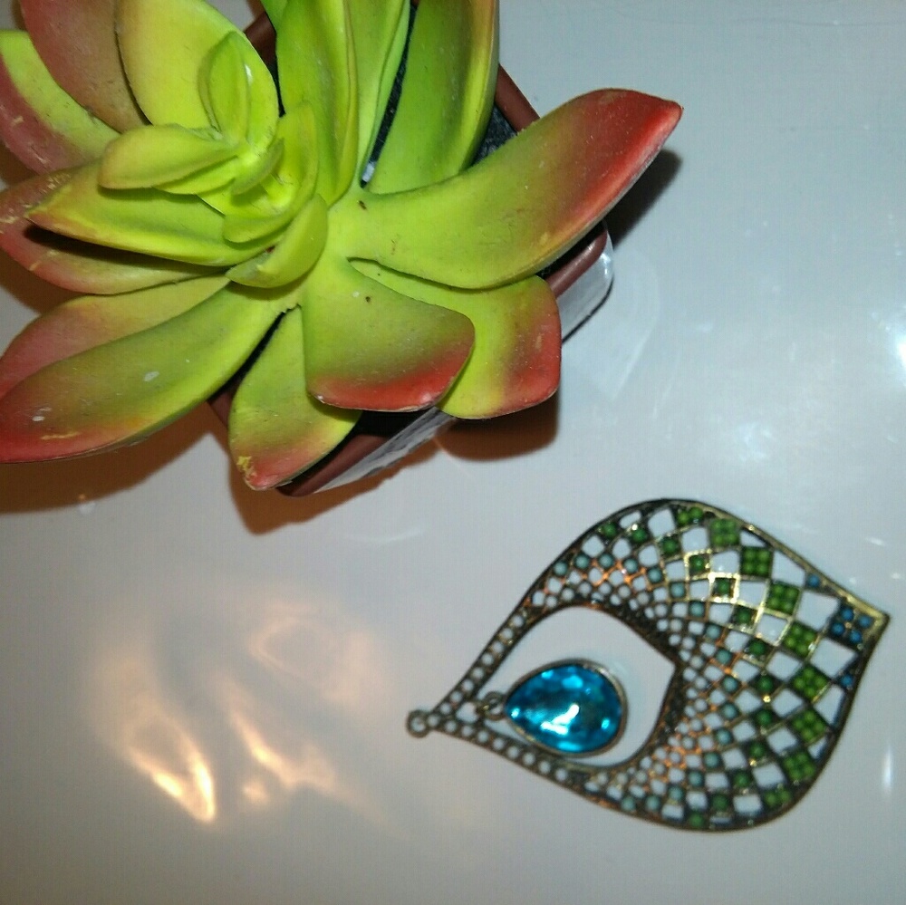 Pendant - Picture 5 of 7